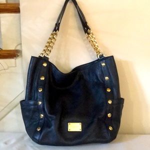 Michael Kors XL black leather bucket bag
